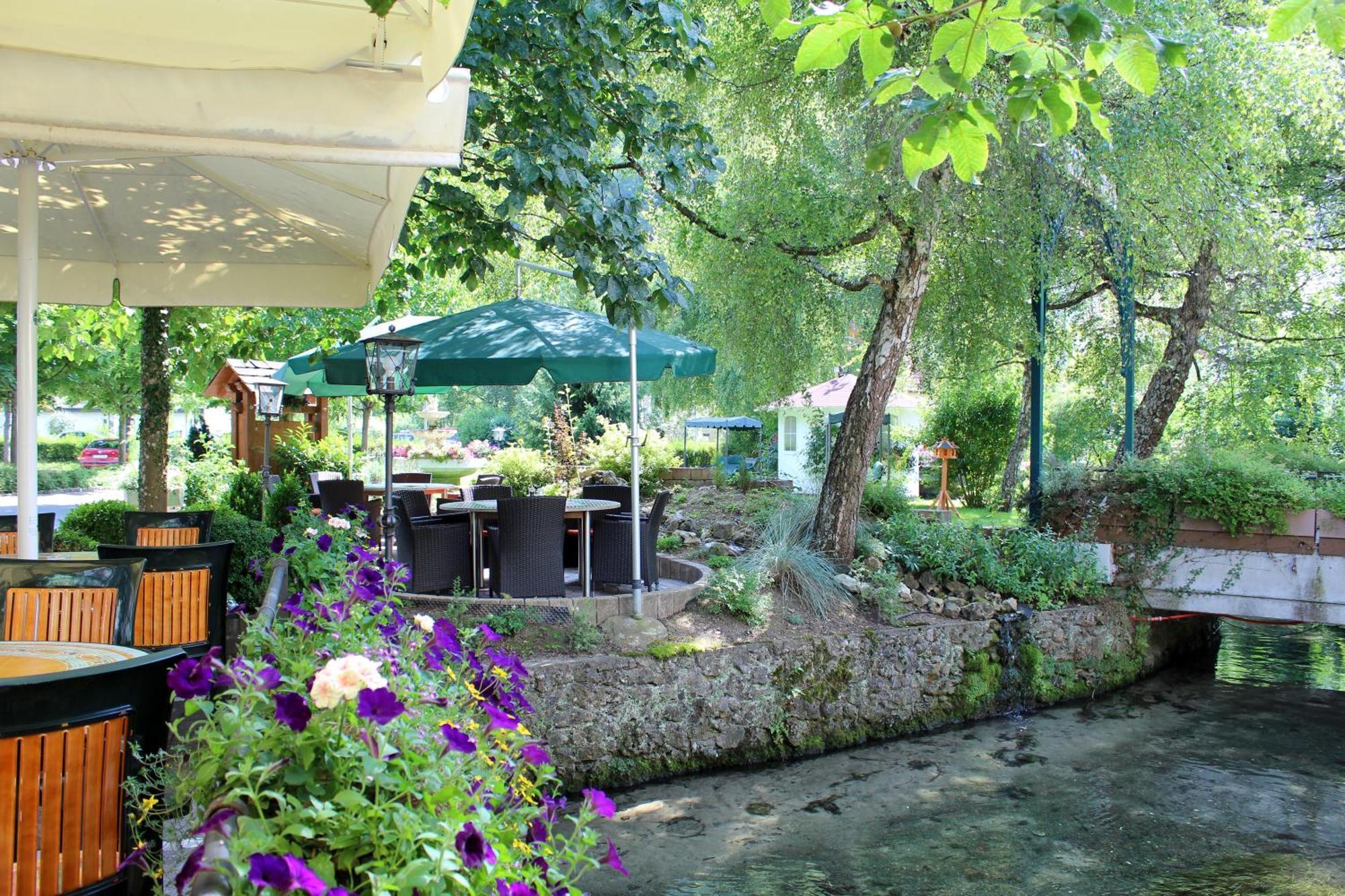 Forellenhof Rössle Hotel & Restaurant Lichtenstein  Esterno foto